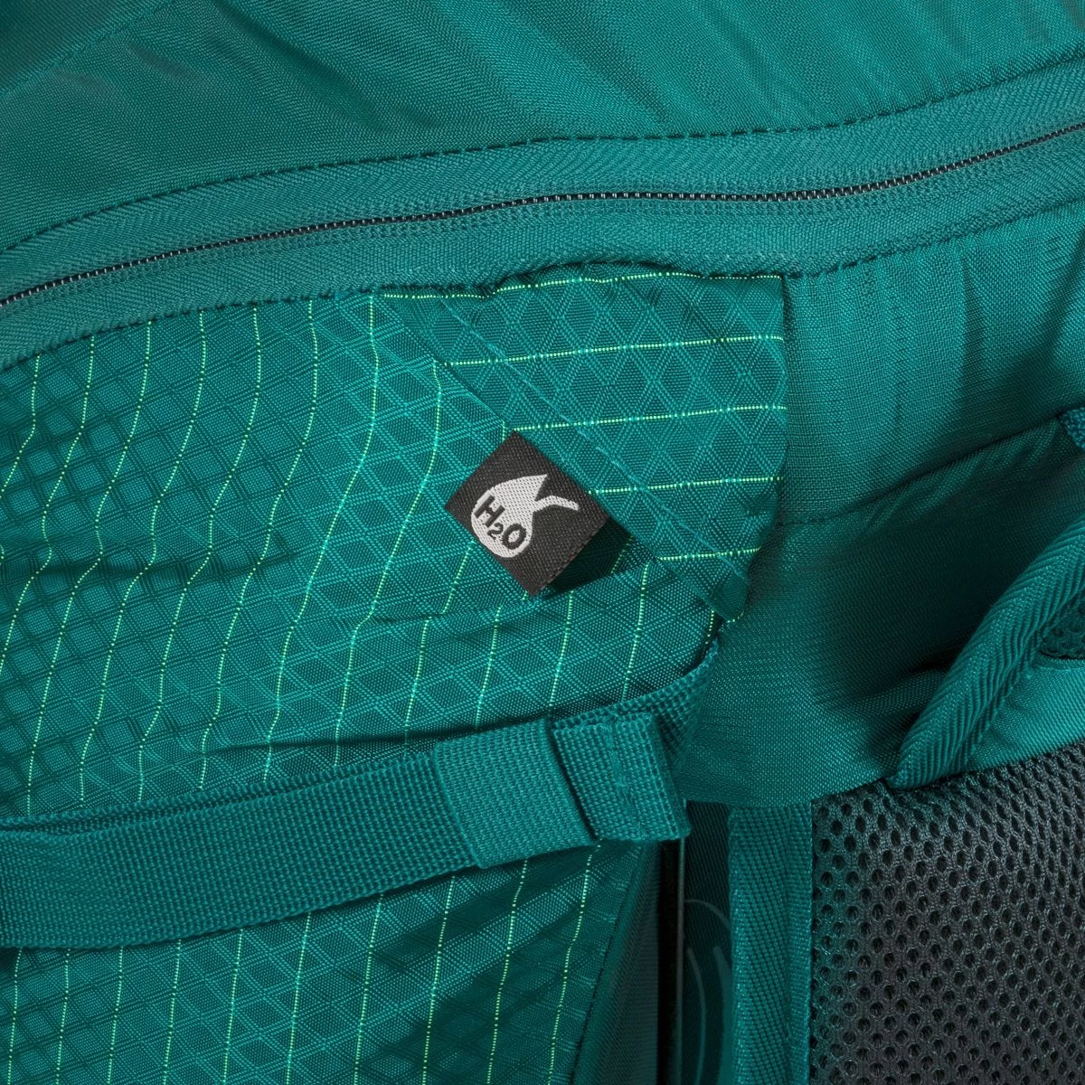 Highlander Summit 40L Backpack Leaf Green 3 Highlander Summit 40L Backpack Leaf Green - Image 3